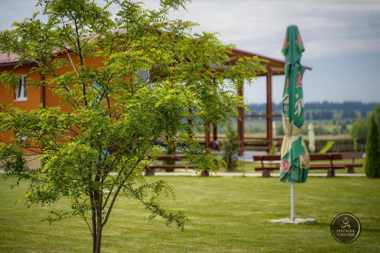 Nosztalgia Resort Vlăhița Exterior foto