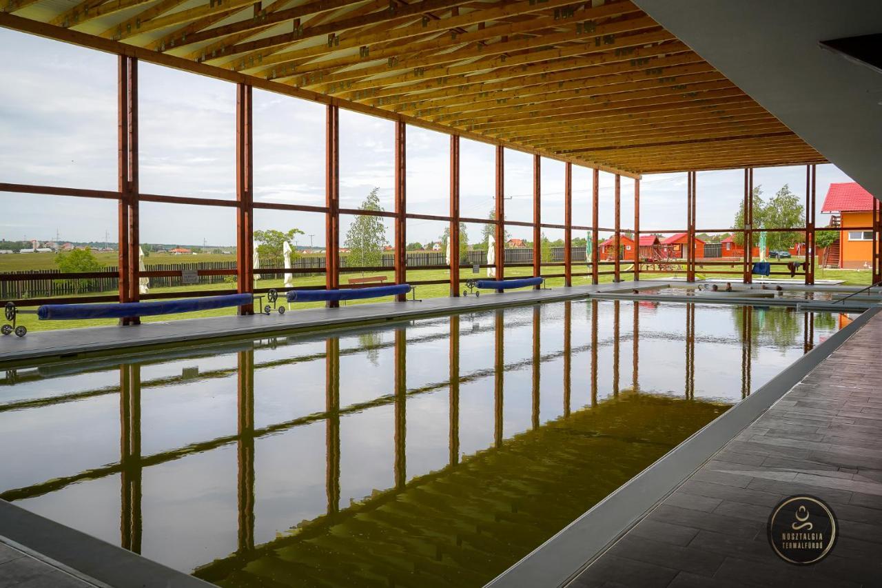 Nosztalgia Resort Vlăhița Exterior foto